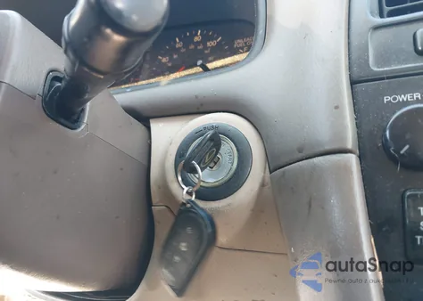 1997 Lexus Es 300 from USA, damaged, VIN JT8BF22G5V0039637